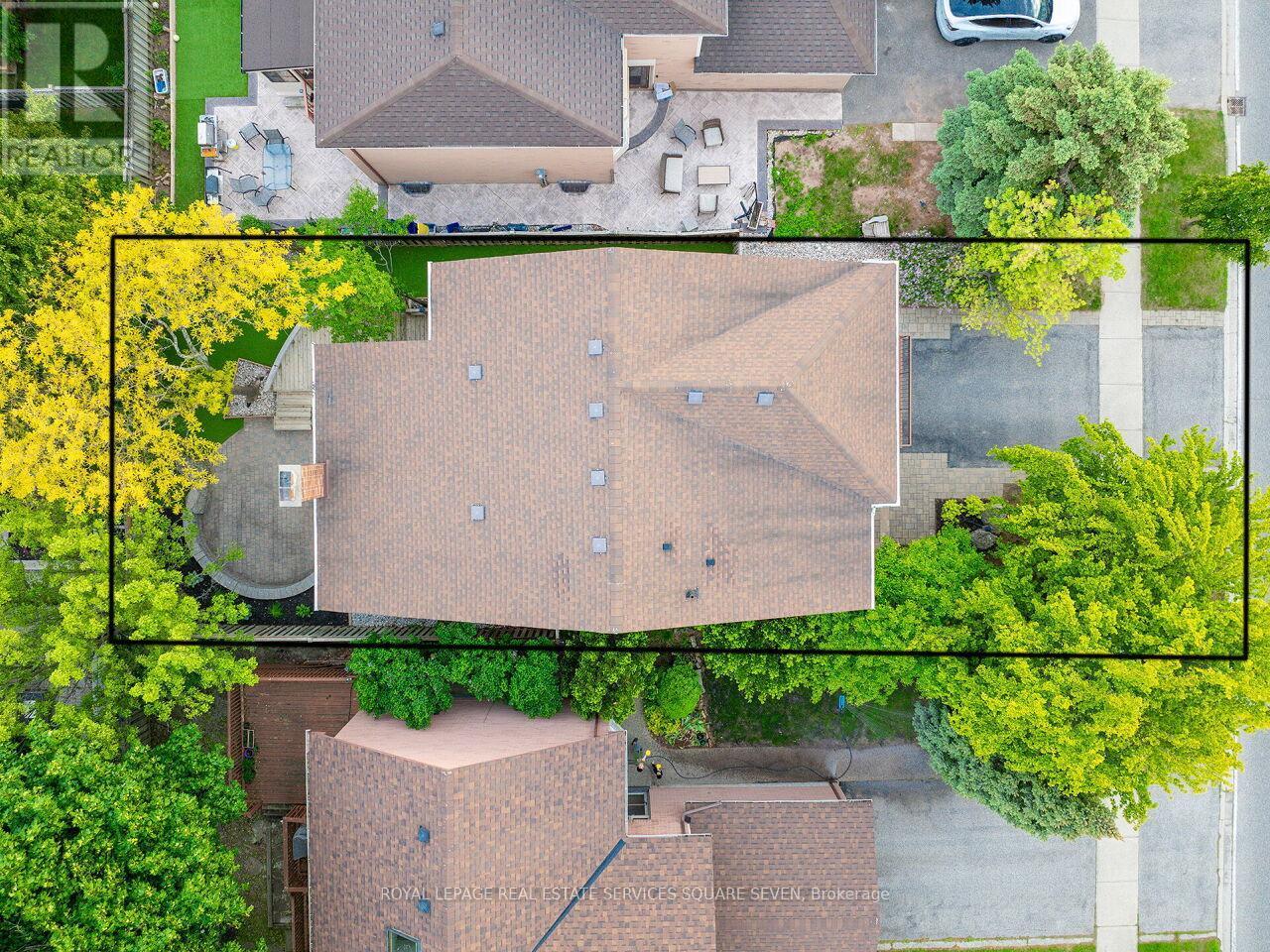 












234 SEWELL DRIVE

,
Oakville,




Ontario
L6H1E4

