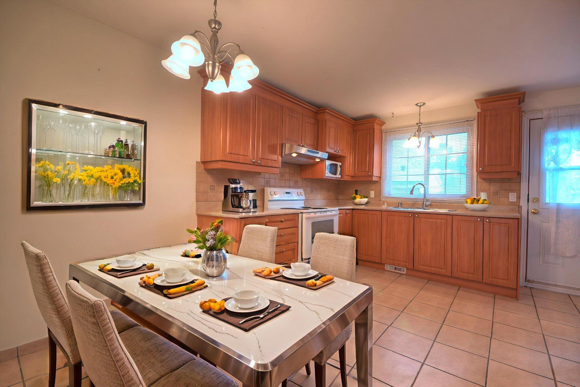 









1845


Rue Tillemont

,
Brossard,




QC
J4W2H9

