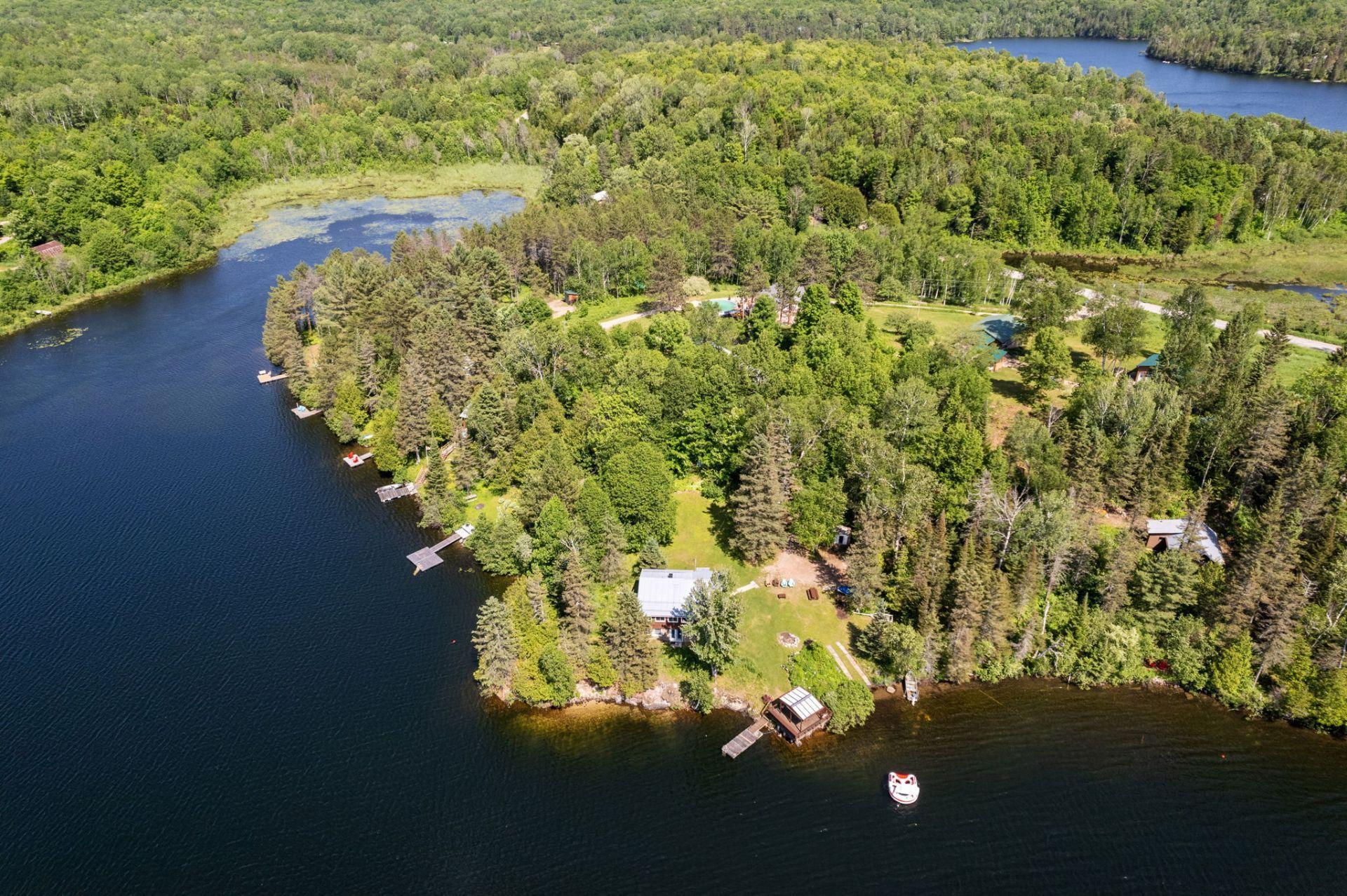 









12


Ch. Jos-Cousineau

,
Blue Sea,




QC
J0X1C0

