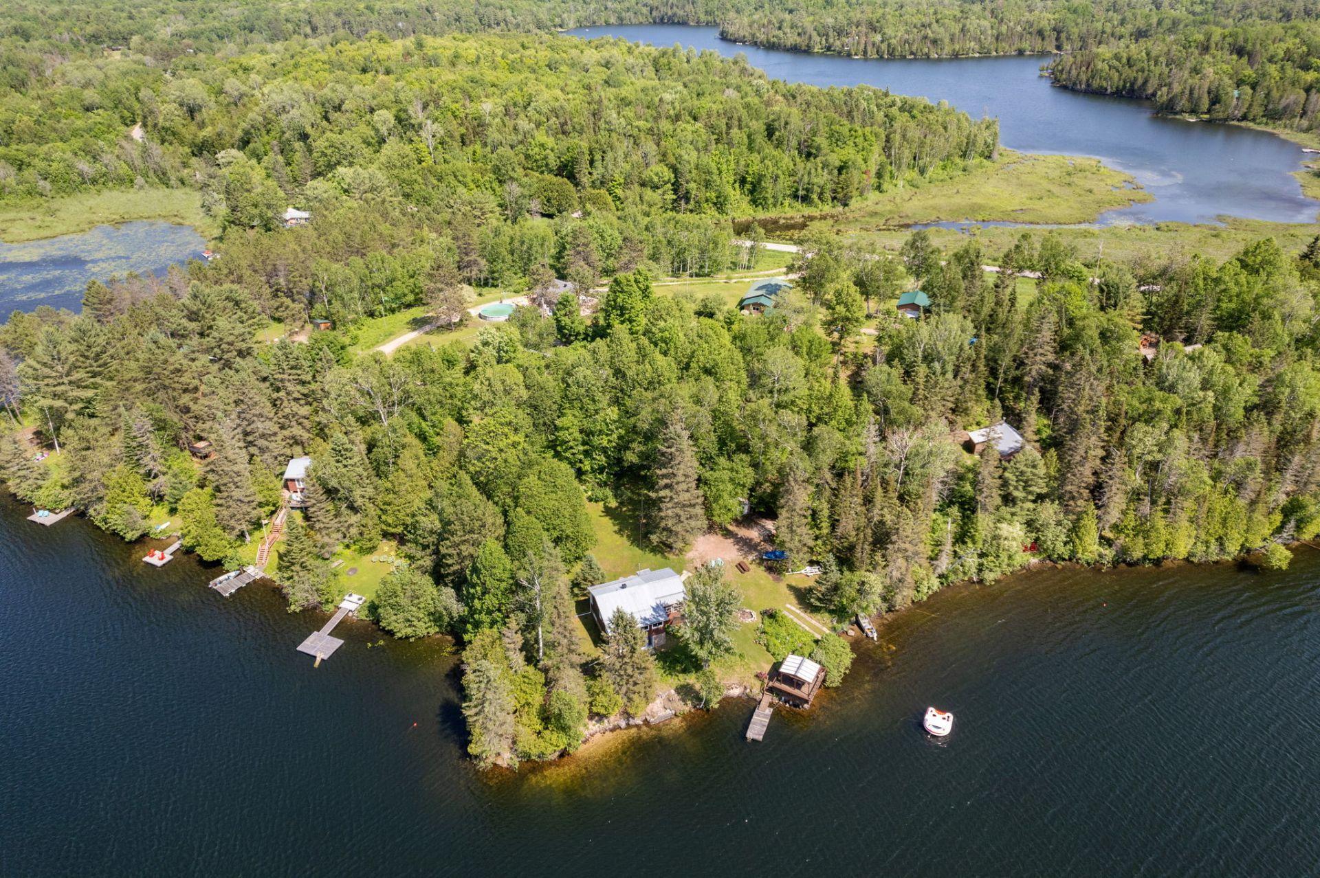 









12


Ch. Jos-Cousineau

,
Blue Sea,




QC
J0X1C0

