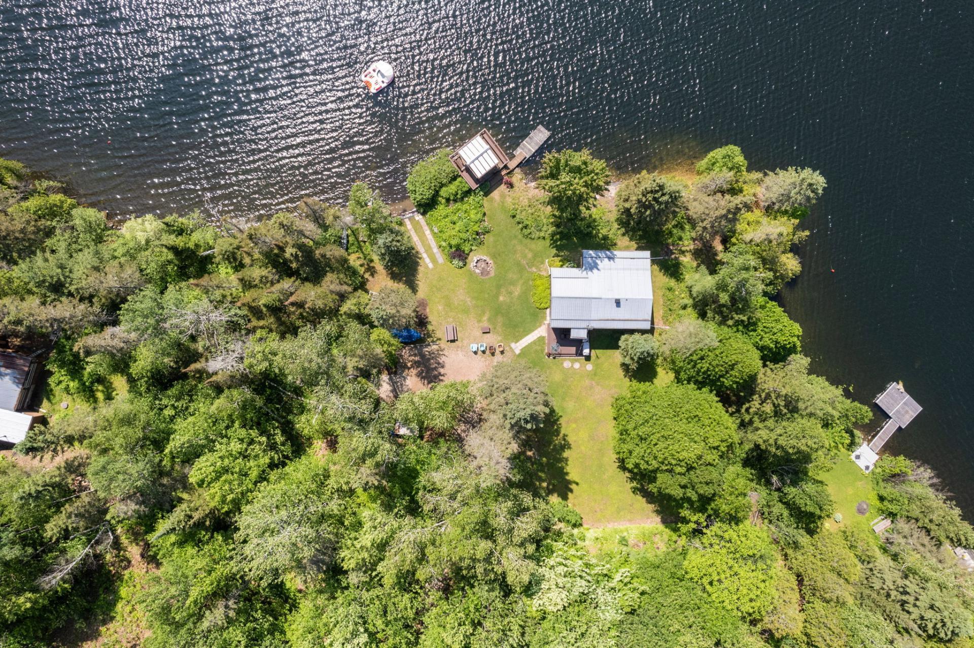 









12


Ch. Jos-Cousineau

,
Blue Sea,




QC
J0X1C0


