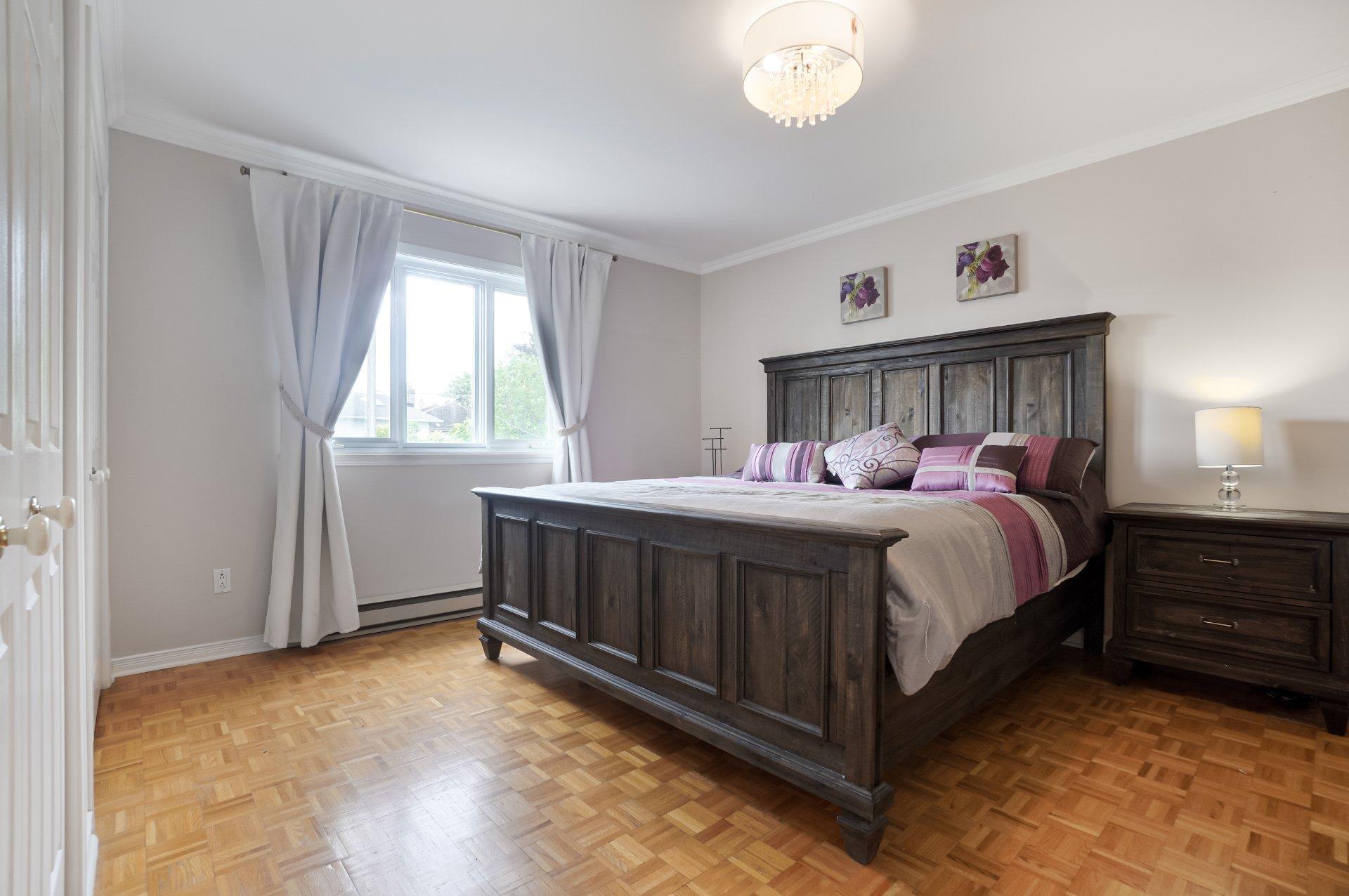 









8630


Boul. Rivard

,
Brossard,




QC
J4X1W6

