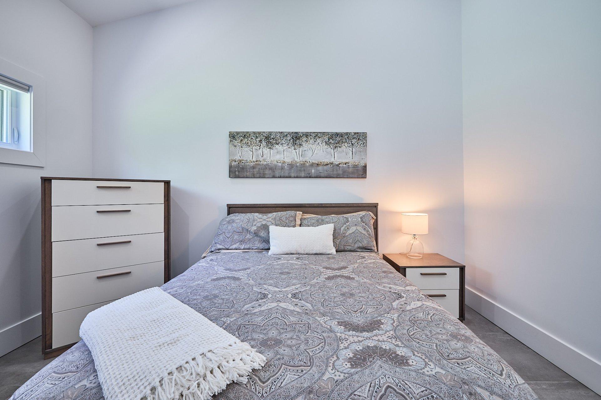 









271


Ch. des Bleuets

,
Saint-Alexis-des-Monts,




QC
J0K1V0


