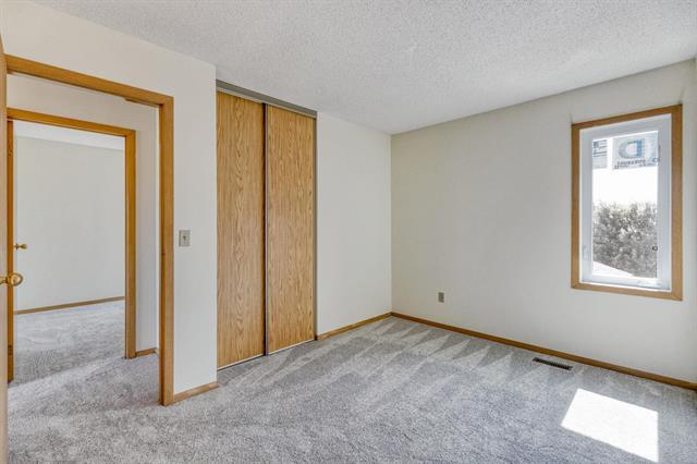 









34


Aldgate

RD,
Winnipeg,




MB
R2N 2X6

