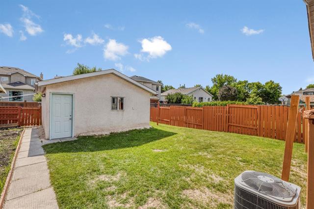 









34


Aldgate

RD,
Winnipeg,




MB
R2N 2X6

