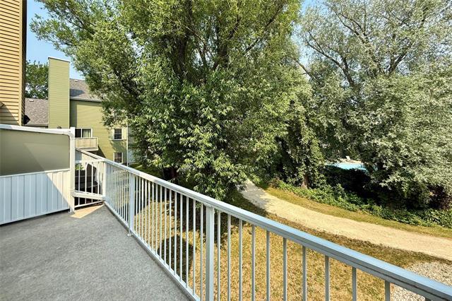 









602


Kenaston

BLVD, 5,
Winnipeg,




MB
R3N 2A1


