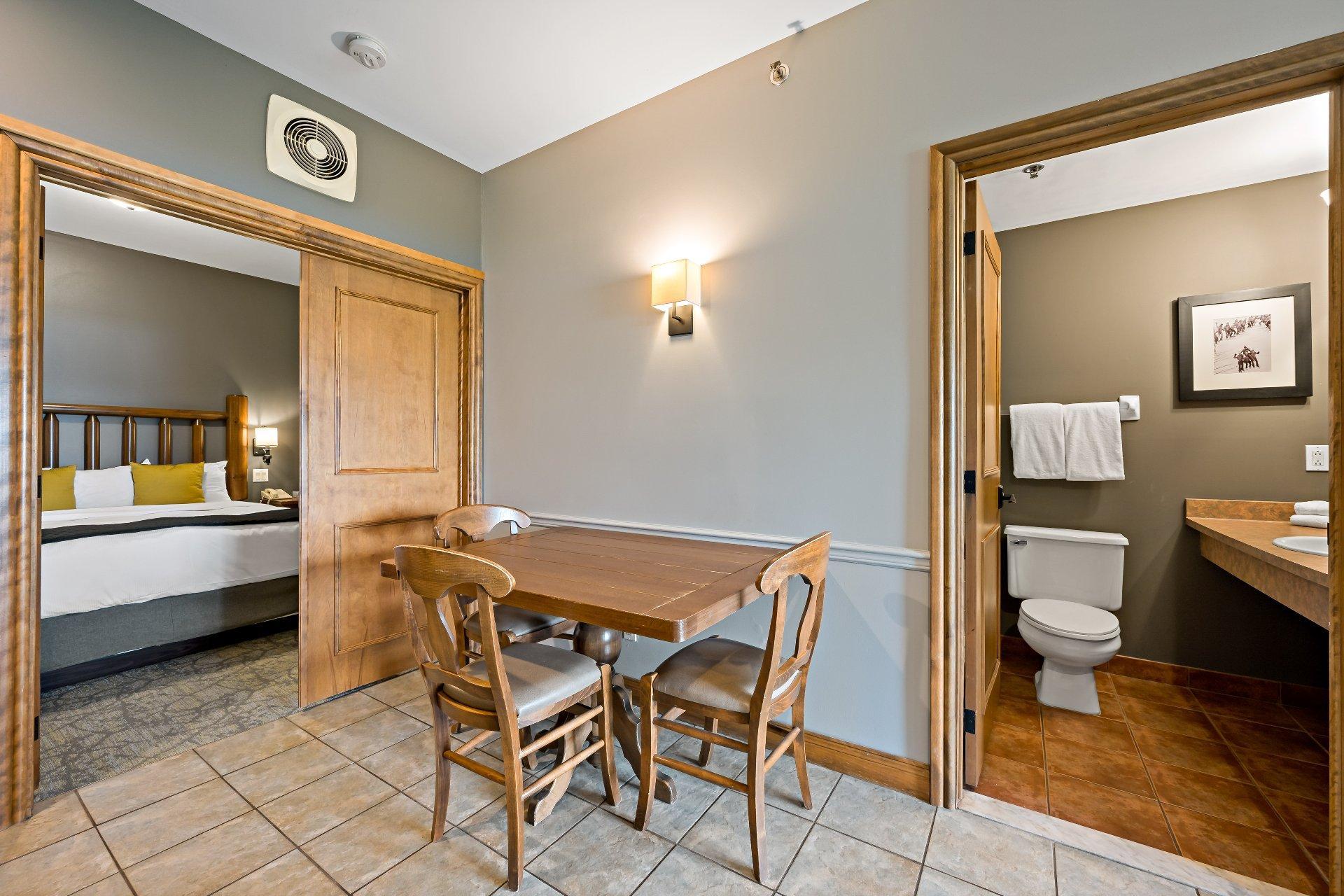 









2396


Rue Labelle

, 26,
Mont-Tremblant,




QC
J8E1T8

