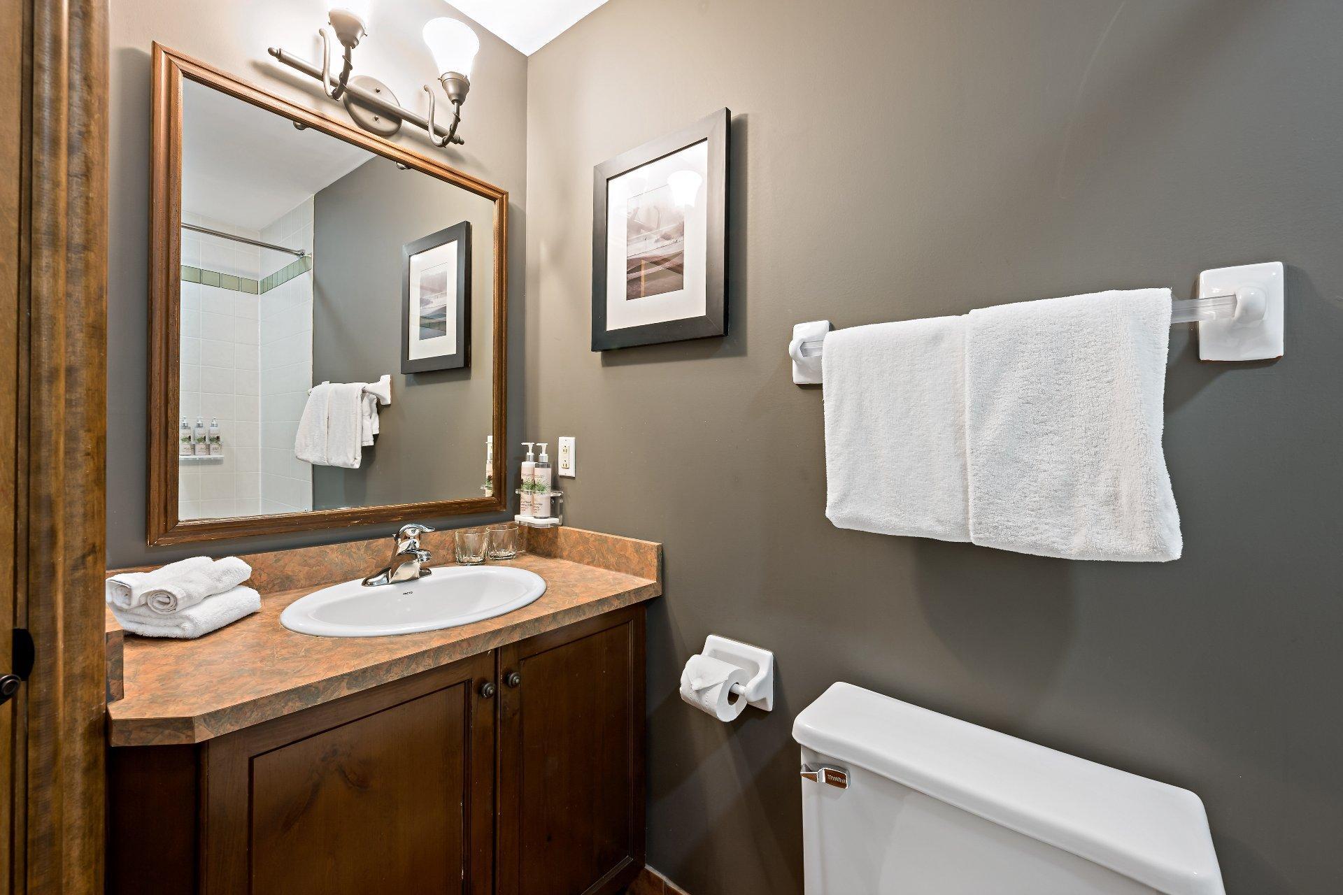 









2396


Rue Labelle

, 26,
Mont-Tremblant,




QC
J8E1T8

