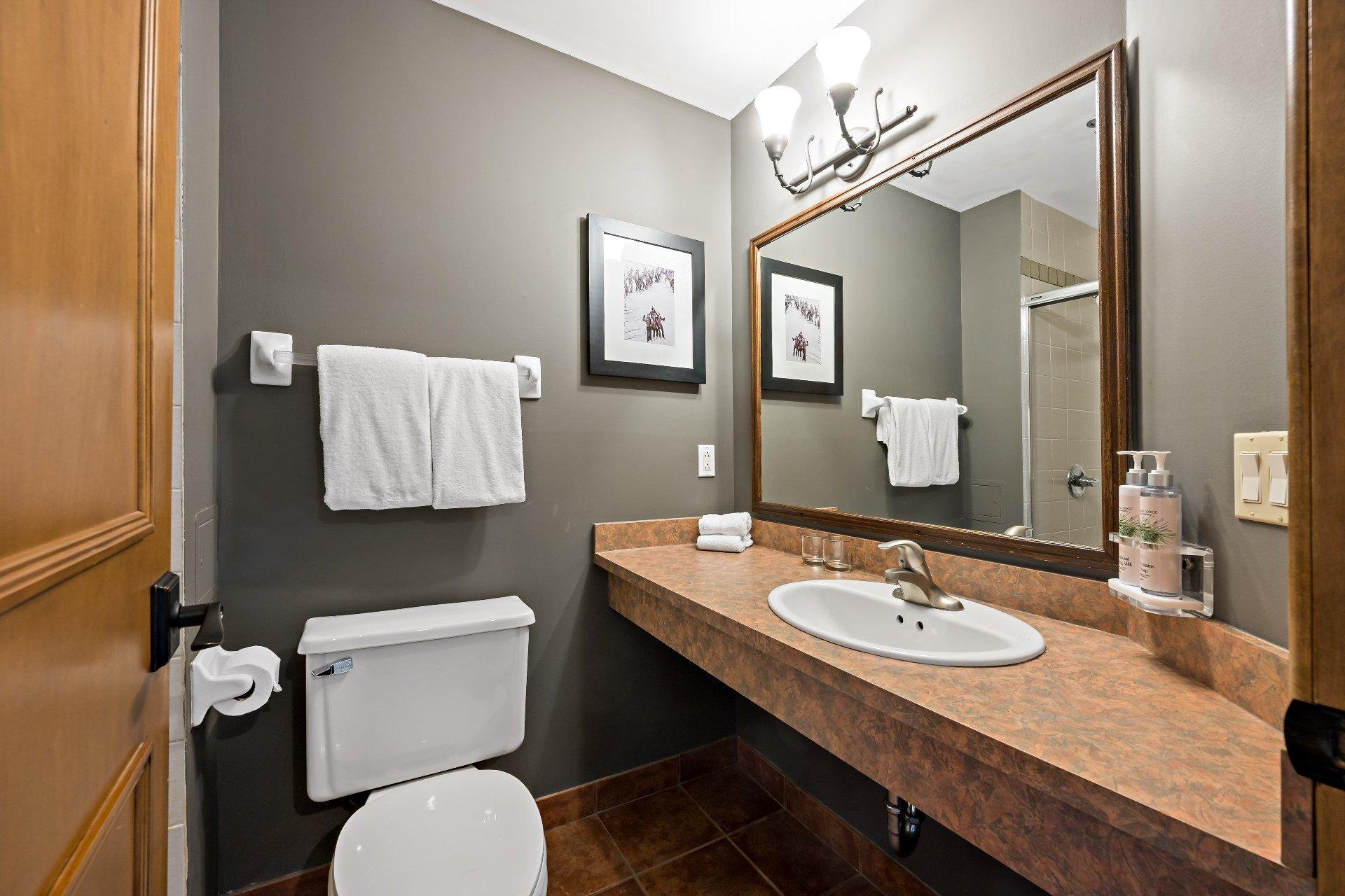 









2396


Rue Labelle

, 26,
Mont-Tremblant,




QC
J8E1T8

