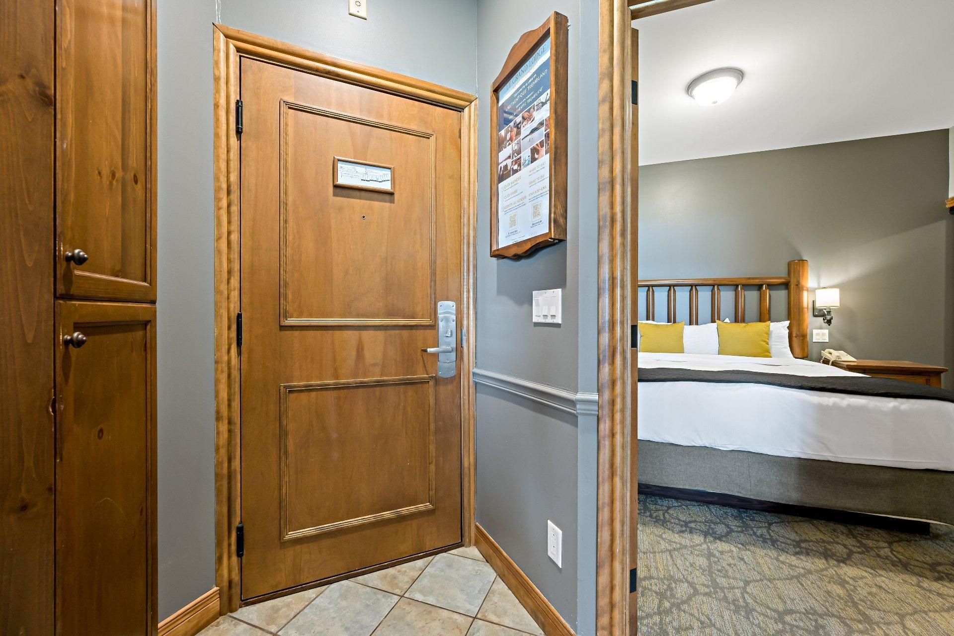 









2396


Rue Labelle

, 26,
Mont-Tremblant,




QC
J8E1T8

