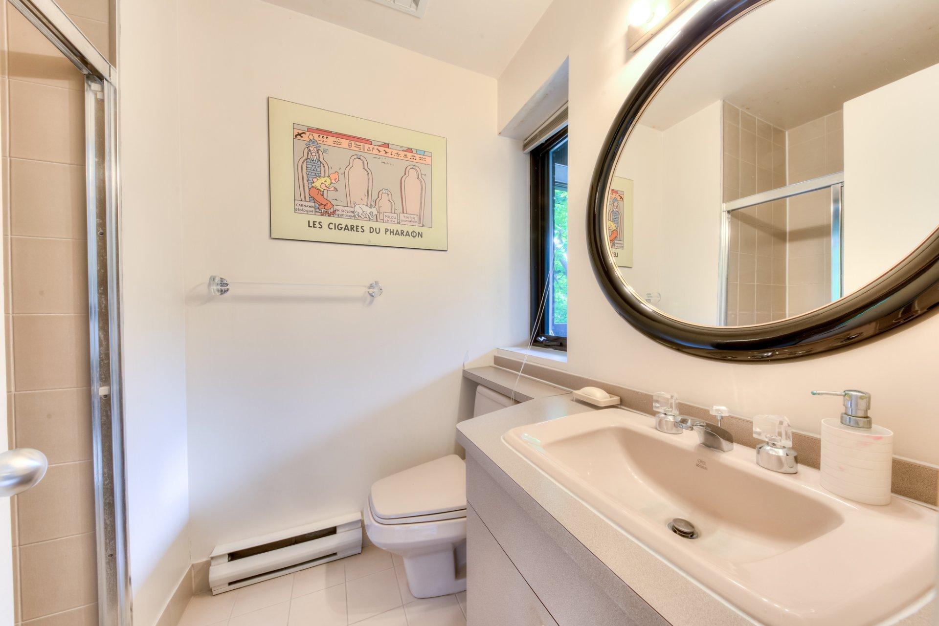 









2


Av. Shorncliffe

,
Westmount,




QC
H3Y1A7


