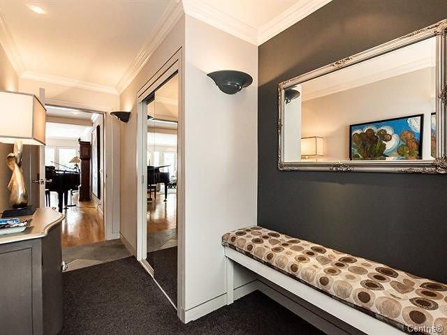 









2112

 - 2124


Rue Plessis

,
Montréal (Ville-Marie),




QC
H2L2Y3

