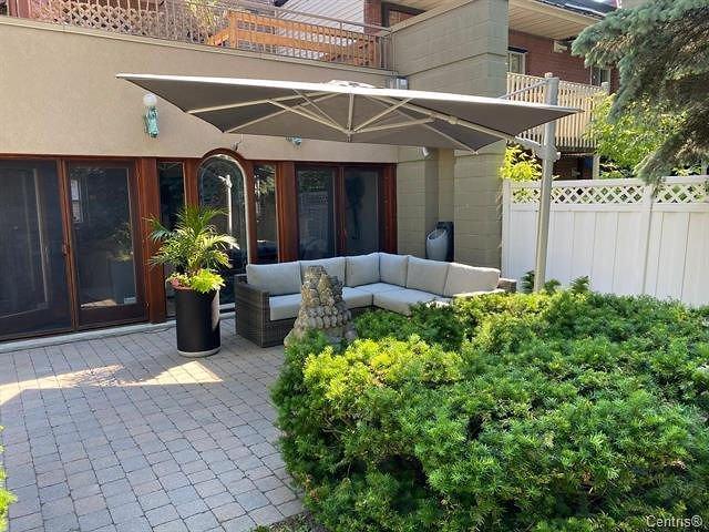 









2112

 - 2124


Rue Plessis

,
Montréal (Ville-Marie),




QC
H2L2Y3

