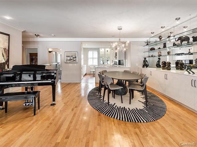 









2112

 - 2124


Rue Plessis

,
Montréal (Ville-Marie),




QC
H2L2Y3

