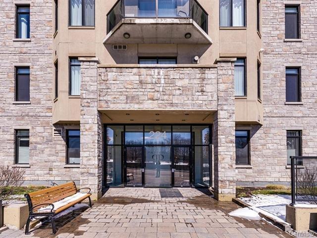 









224


Boul. Alexandre-Taché

, 605,
Gatineau (Hull),




QC
J9A0B8

