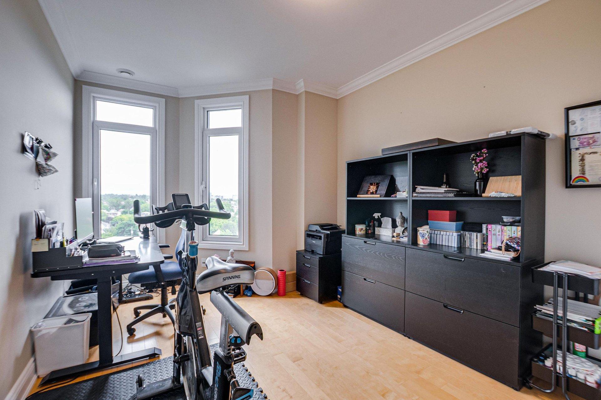 









224


Boul. Alexandre-Taché

, 605,
Gatineau (Hull),




QC
J9A0B8


