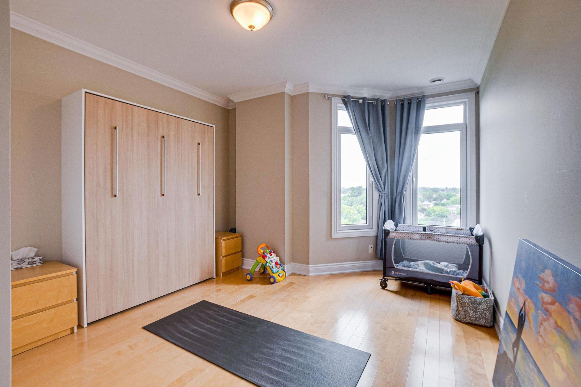 









224


Boul. Alexandre-Taché

, 605,
Gatineau (Hull),




QC
J9A0B8

