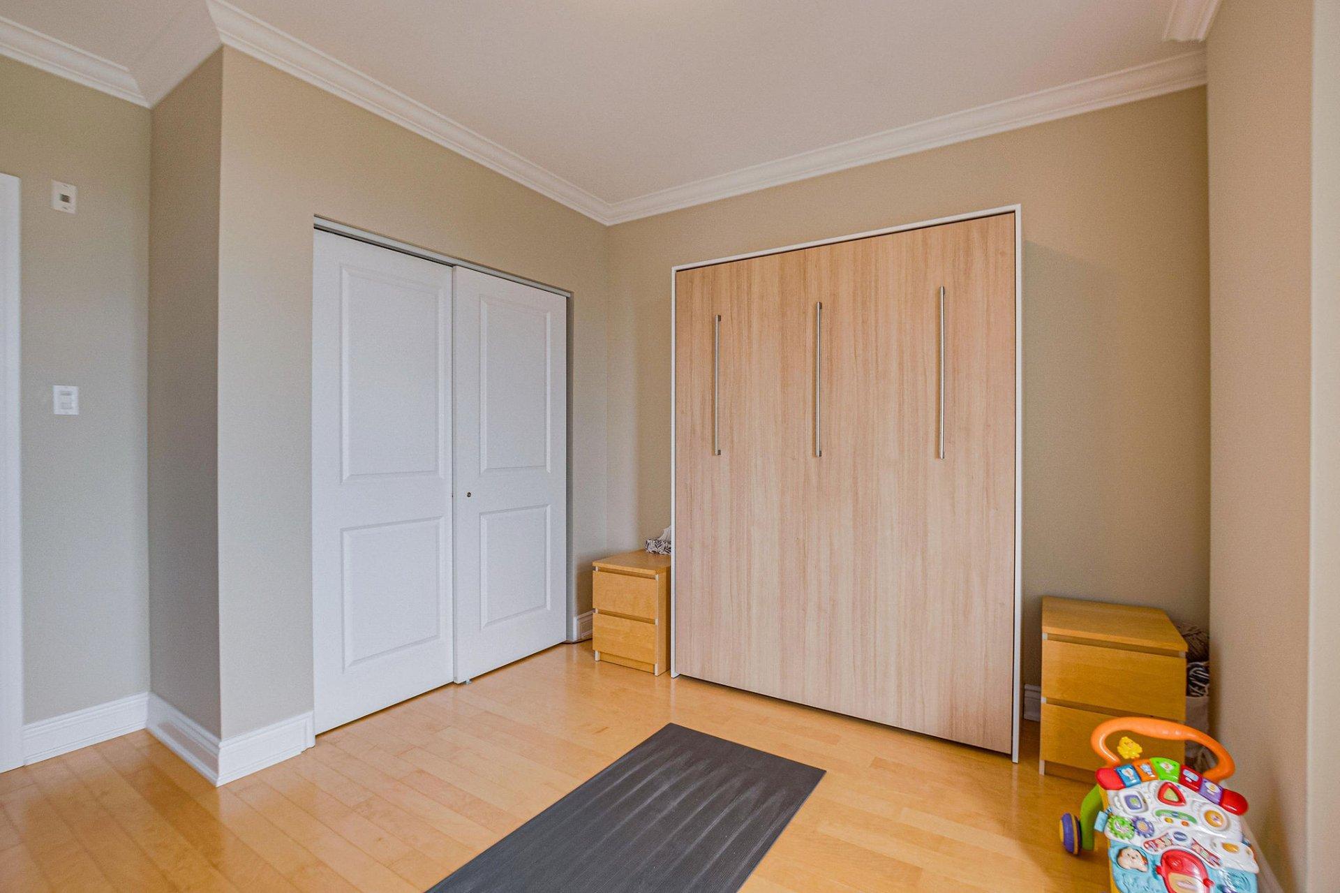 









224


Boul. Alexandre-Taché

, 605,
Gatineau (Hull),




QC
J9A0B8

