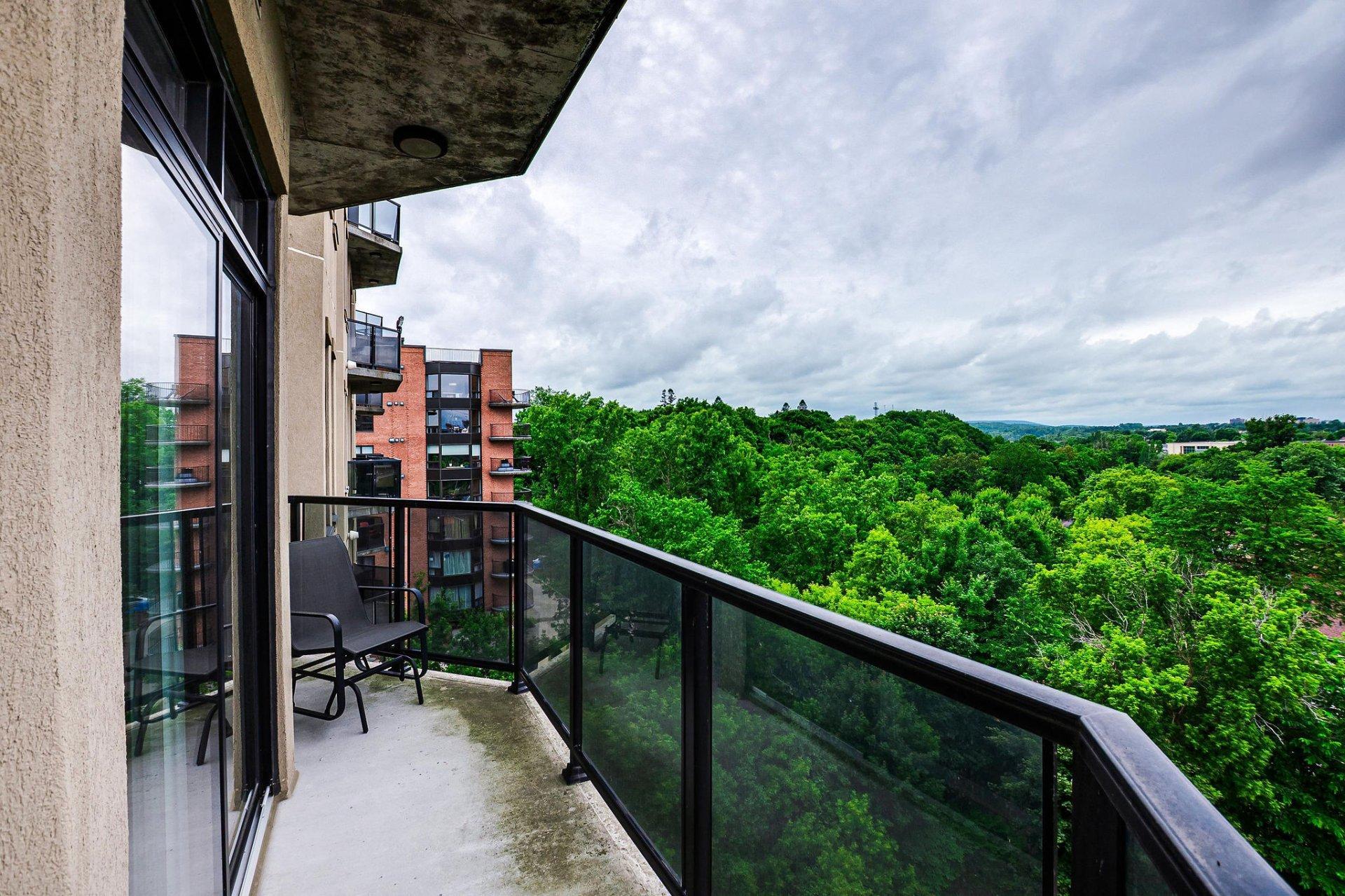 









224


Boul. Alexandre-Taché

, 605,
Gatineau (Hull),




QC
J9A0B8

