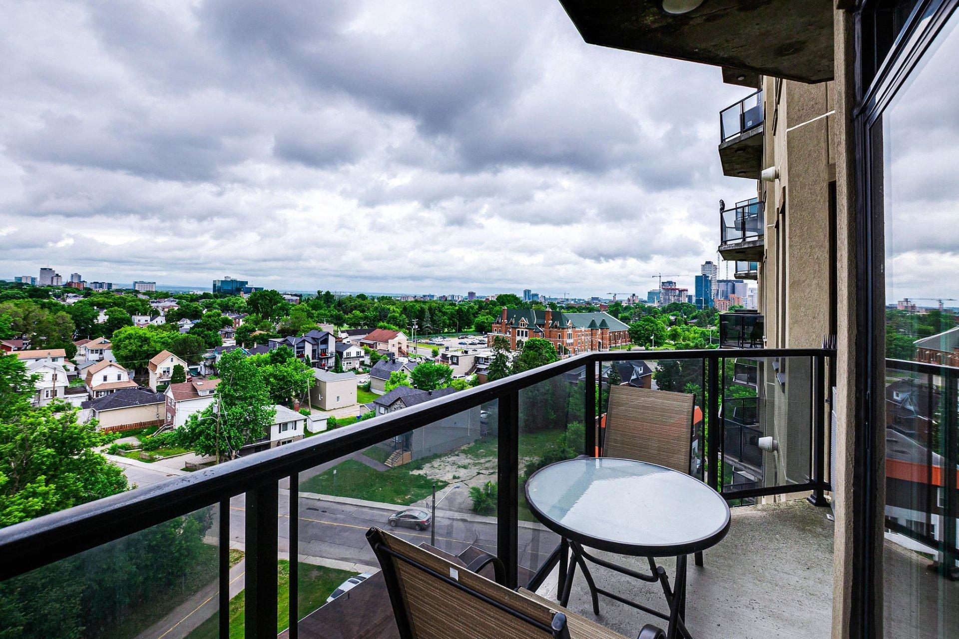 









224


Boul. Alexandre-Taché

, 605,
Gatineau (Hull),




QC
J9A0B8


