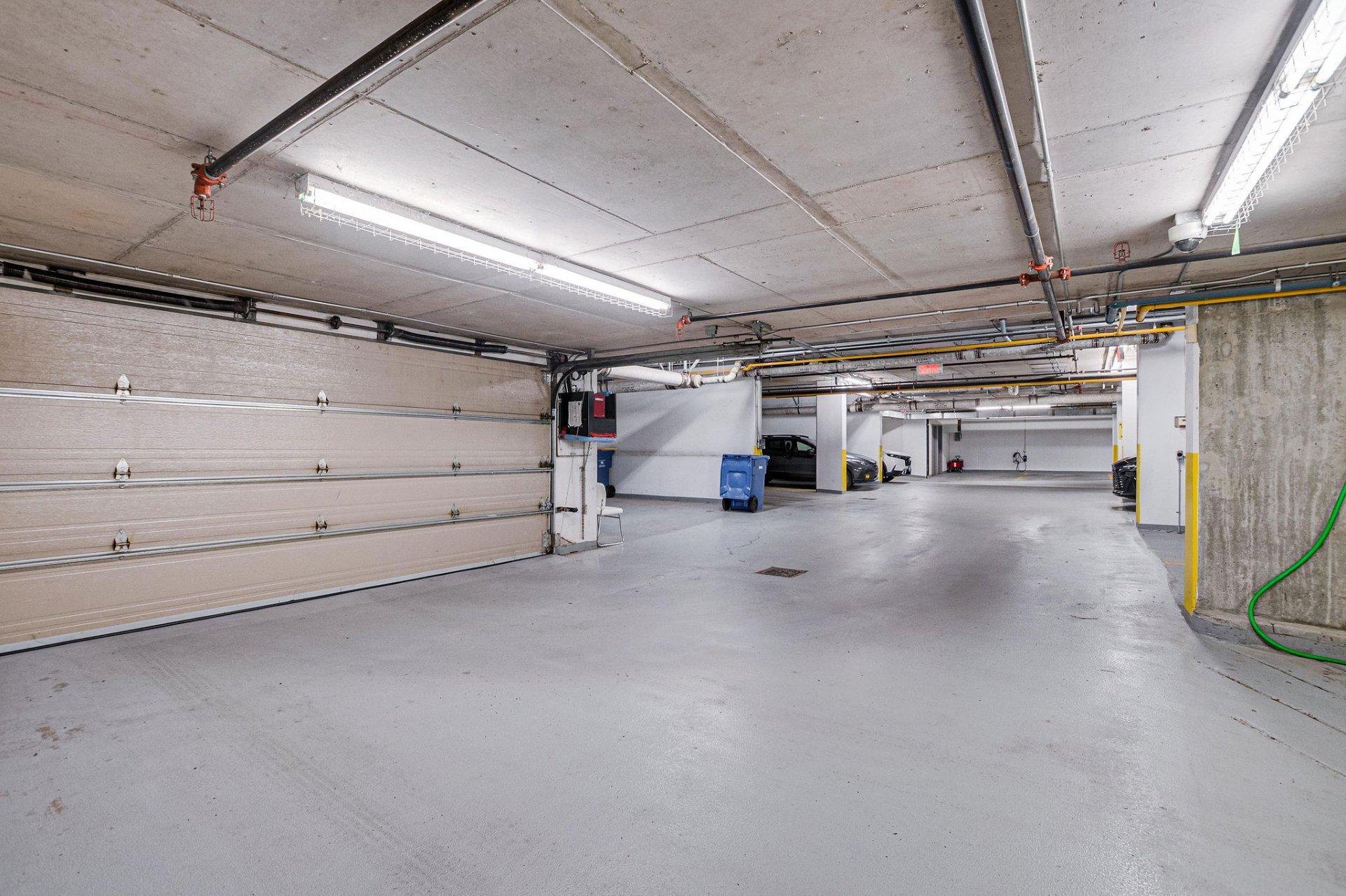 









224


Boul. Alexandre-Taché

, 605,
Gatineau (Hull),




QC
J9A0B8

