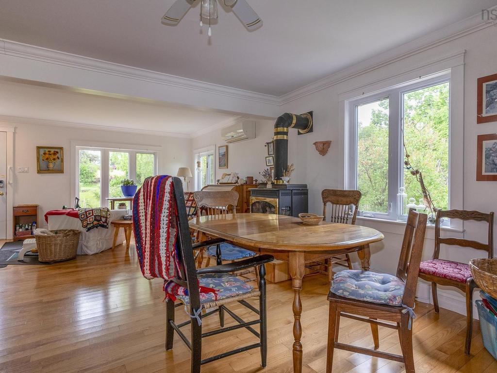 












1407 North Shore Rd

,
North Shore,




NS
B0K 1E0

