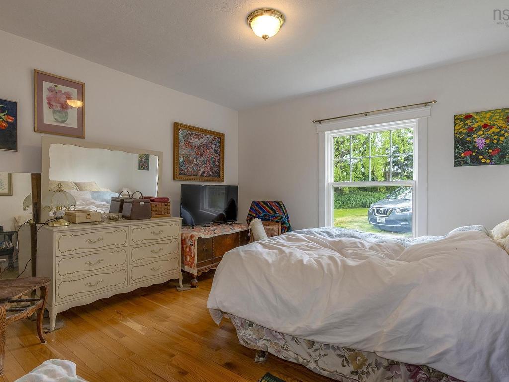 












1407 North Shore Rd

,
North Shore,




NS
B0K 1E0

