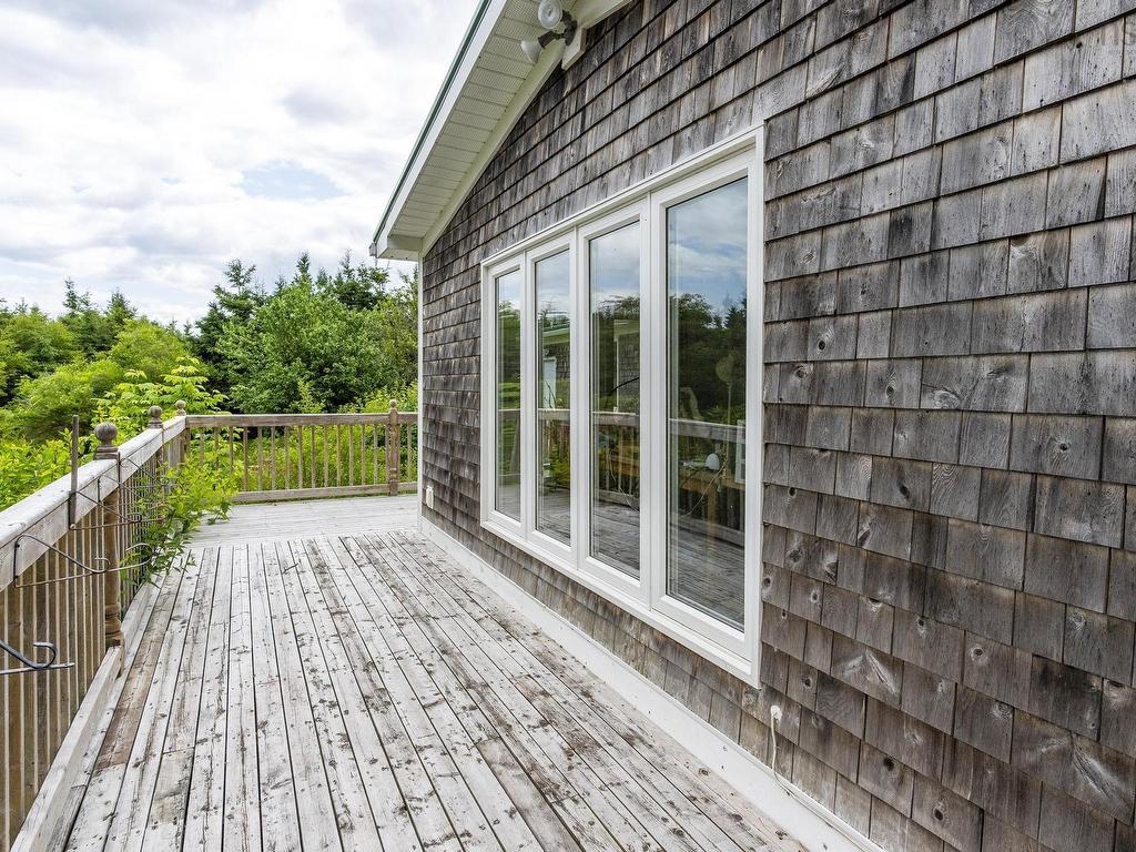 












1407 North Shore Rd

,
North Shore,




NS
B0K 1E0

