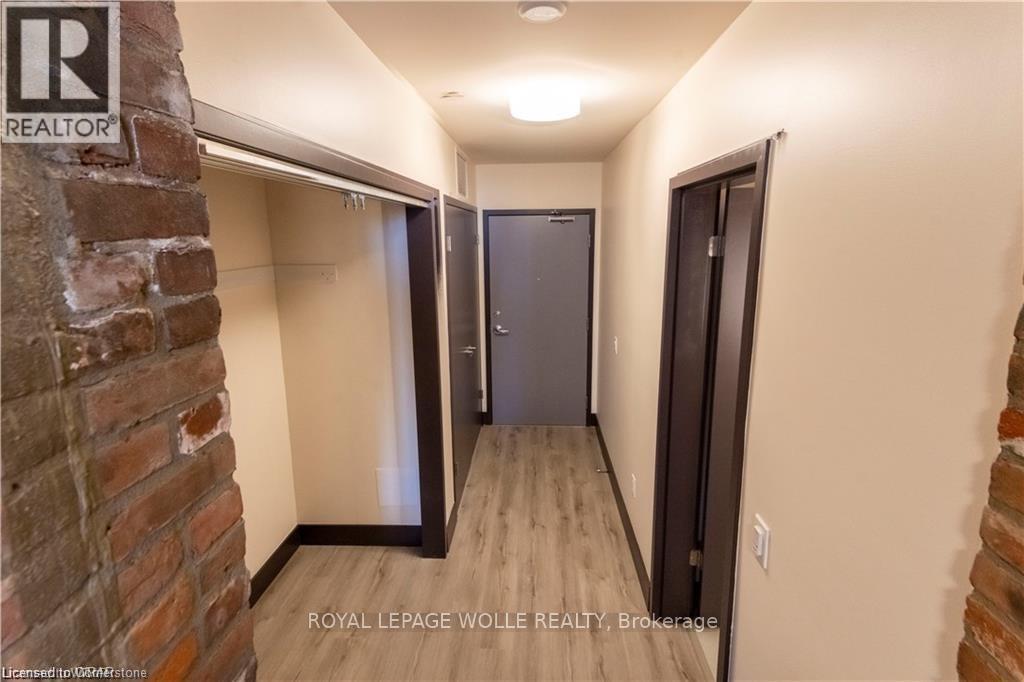 












407 - 121 KING STREET E

,
Hamilton,




Ontario
L8N1A9

