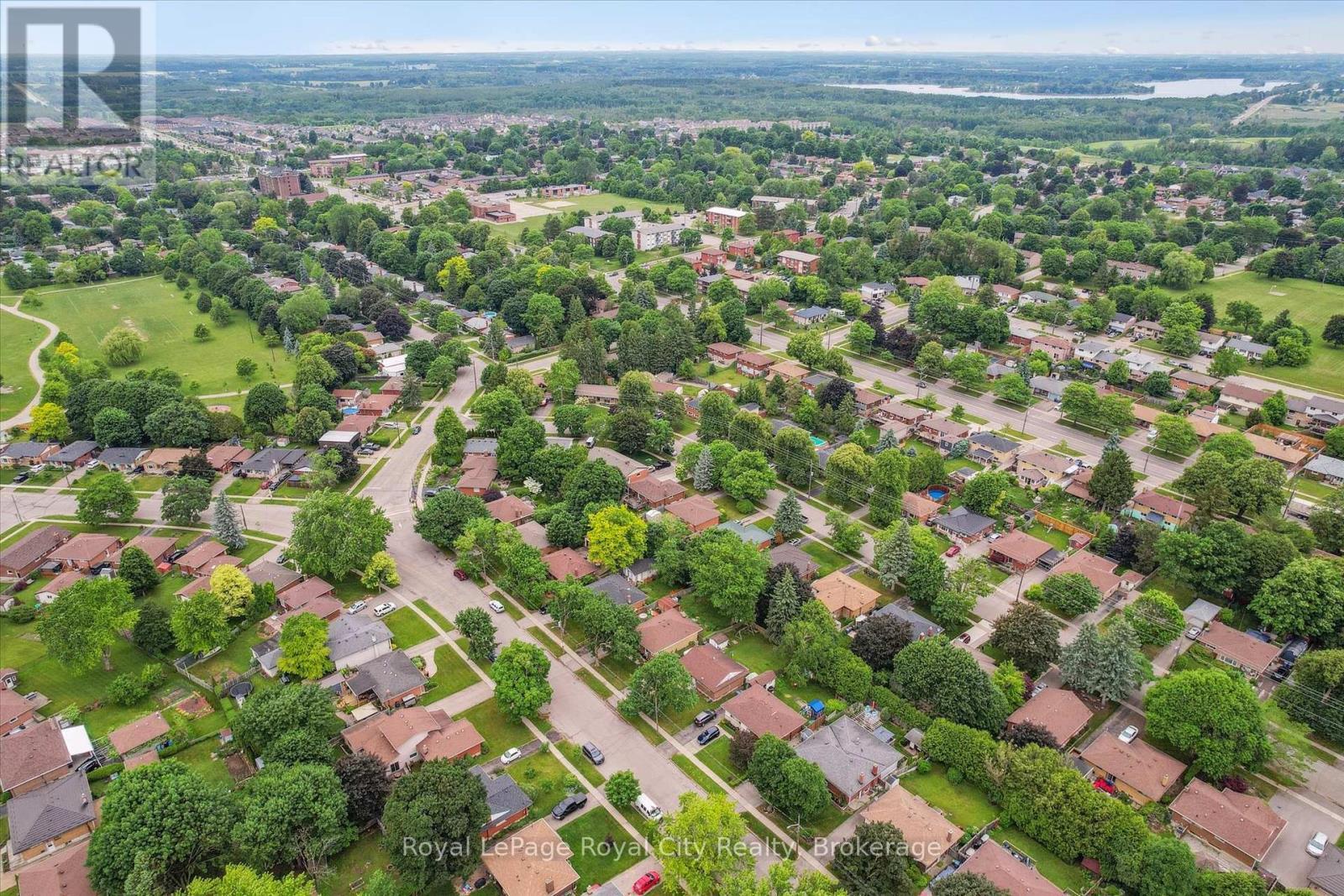 












190 WAVERLEY DRIVE

,
Guelph (Riverside Park),




Ontario
N1E1H4

