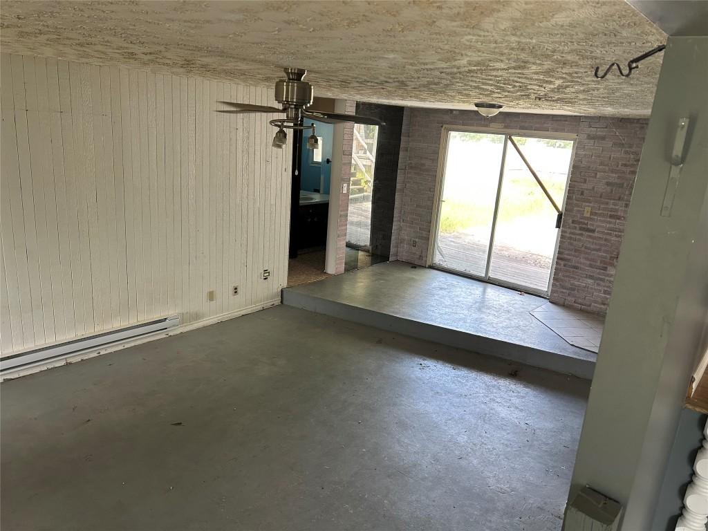 









2571


Lakeshore

Road,
Vernon,




BC
V1H 1M9

