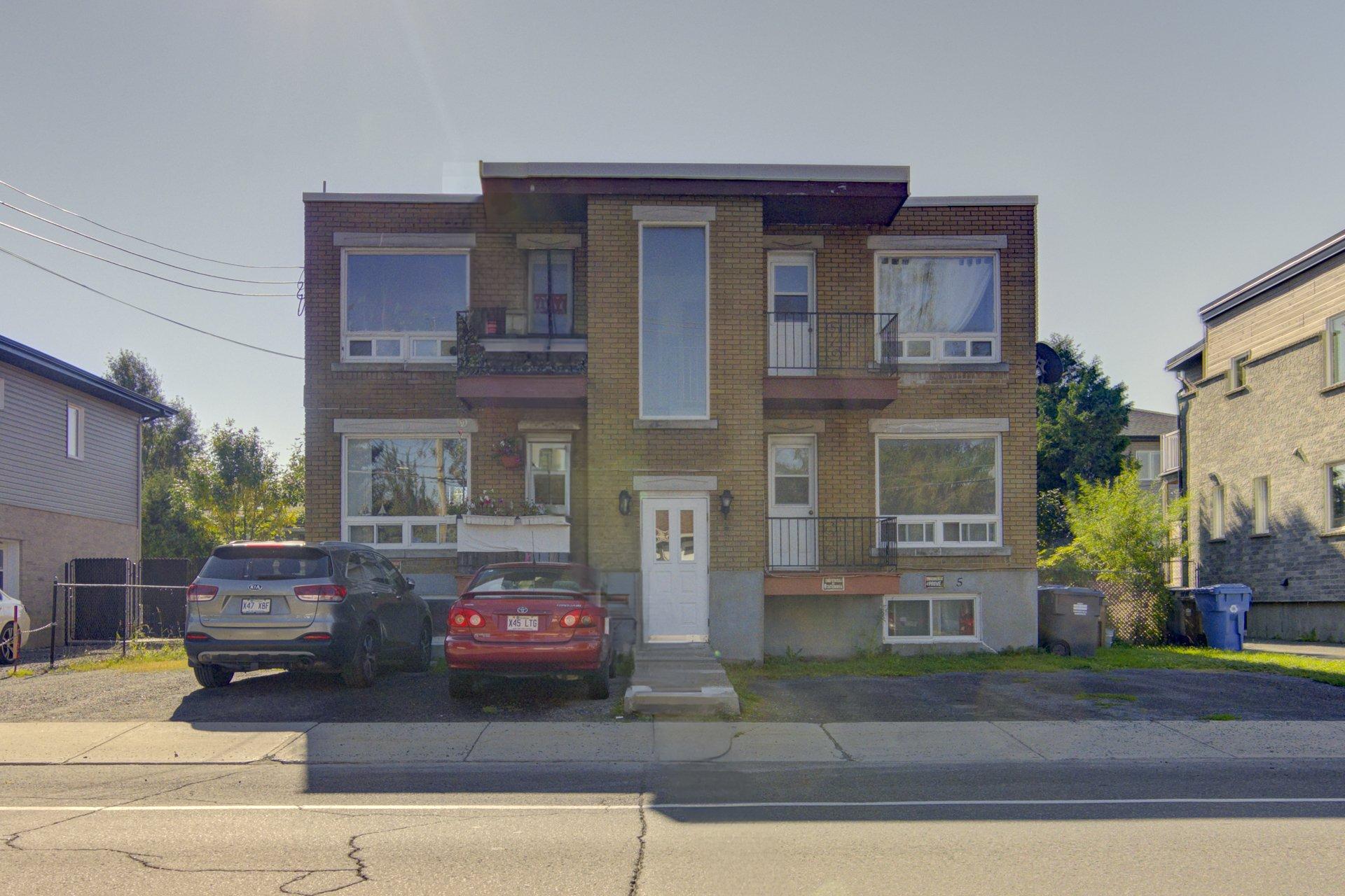 









5742


Av. Auteuil

, 1,
Brossard,




QC
J4Z1M7

