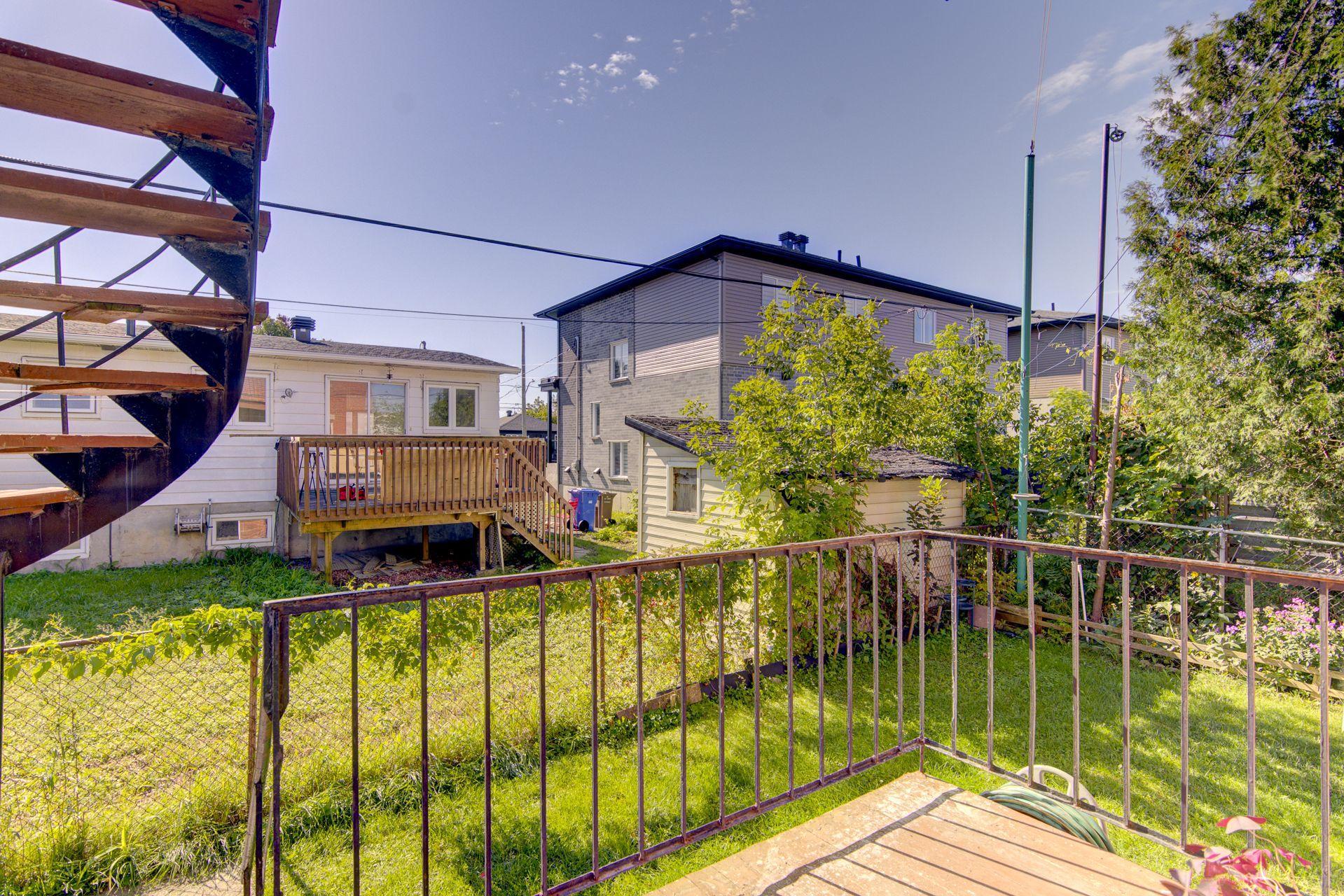 









5742


Av. Auteuil

, 1,
Brossard,




QC
J4Z1M7

