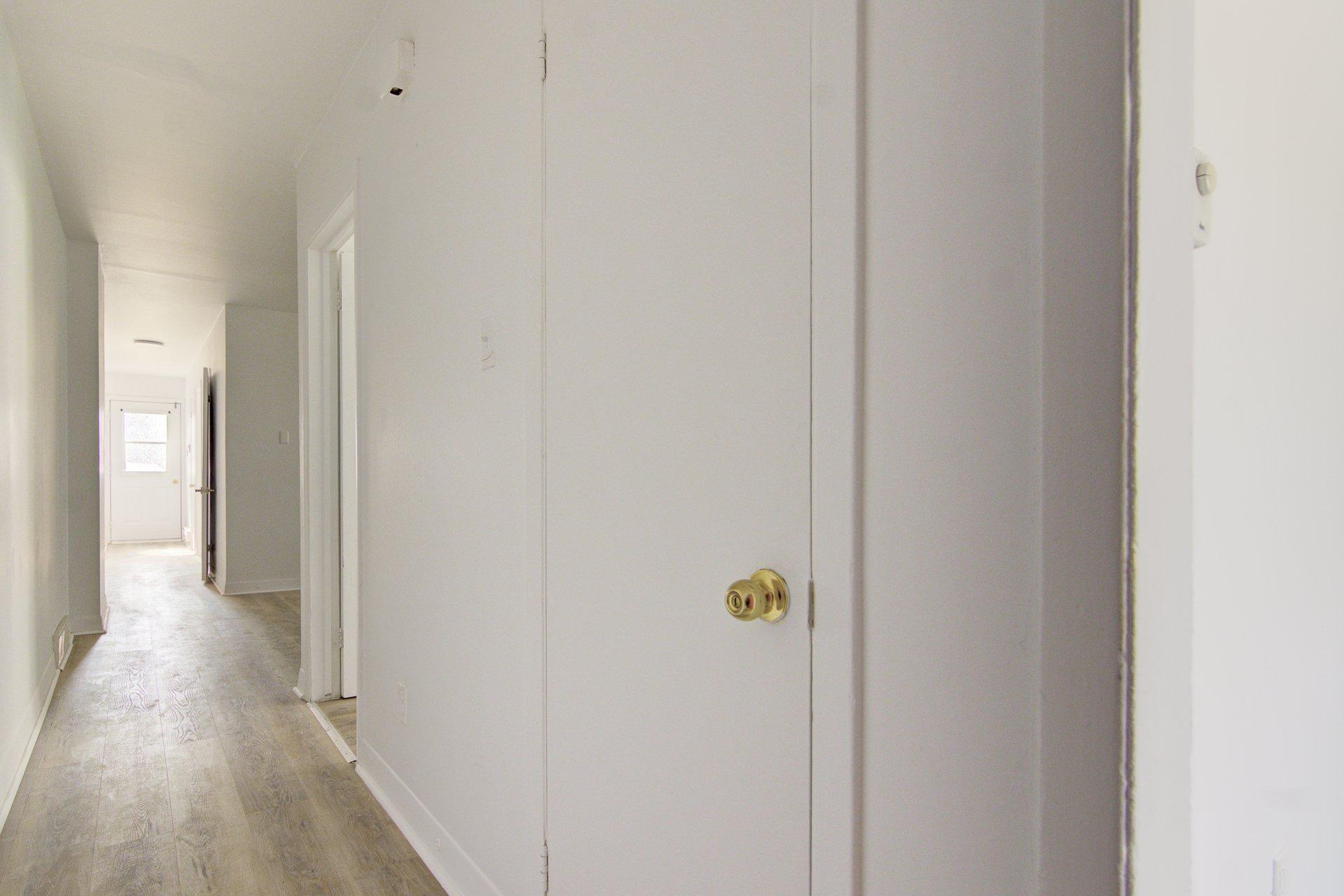 









5742


Av. Auteuil

, 1,
Brossard,




QC
J4Z1M7

