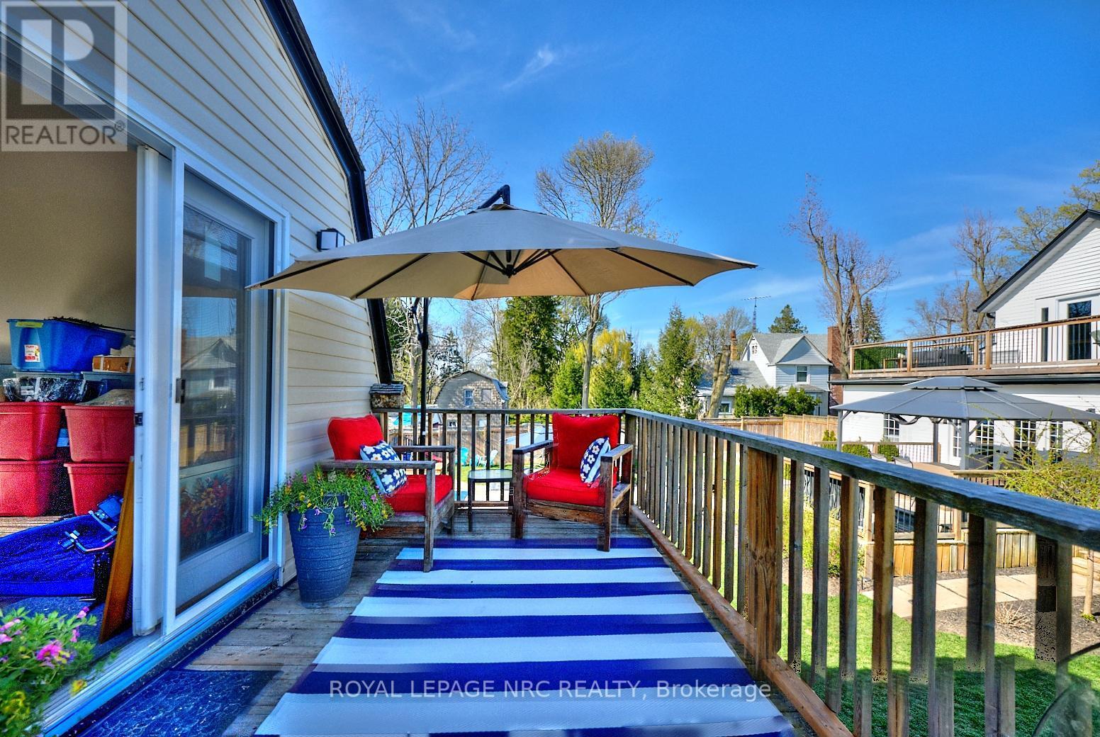 












553 RIDGE ROAD N

,
Fort Erie (Ridgeway),




Ontario
L0S1N0


