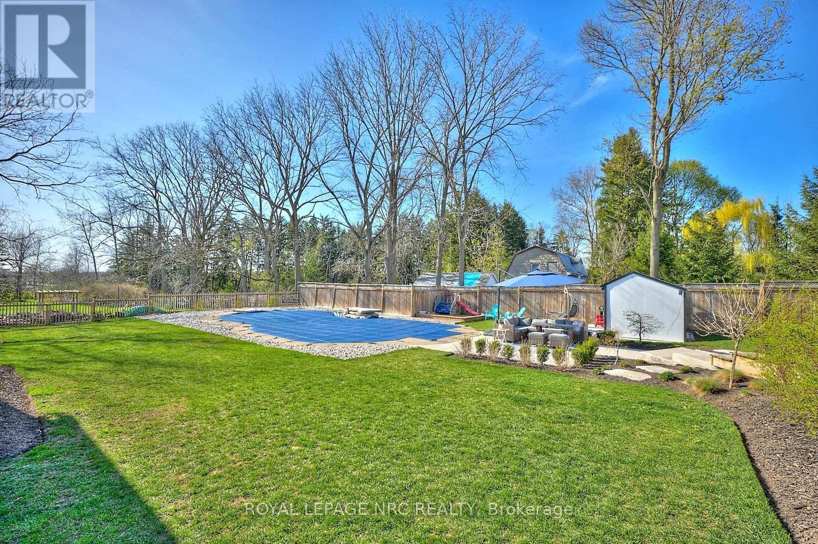 












553 RIDGE ROAD N

,
Fort Erie (Ridgeway),




Ontario
L0S1N0

