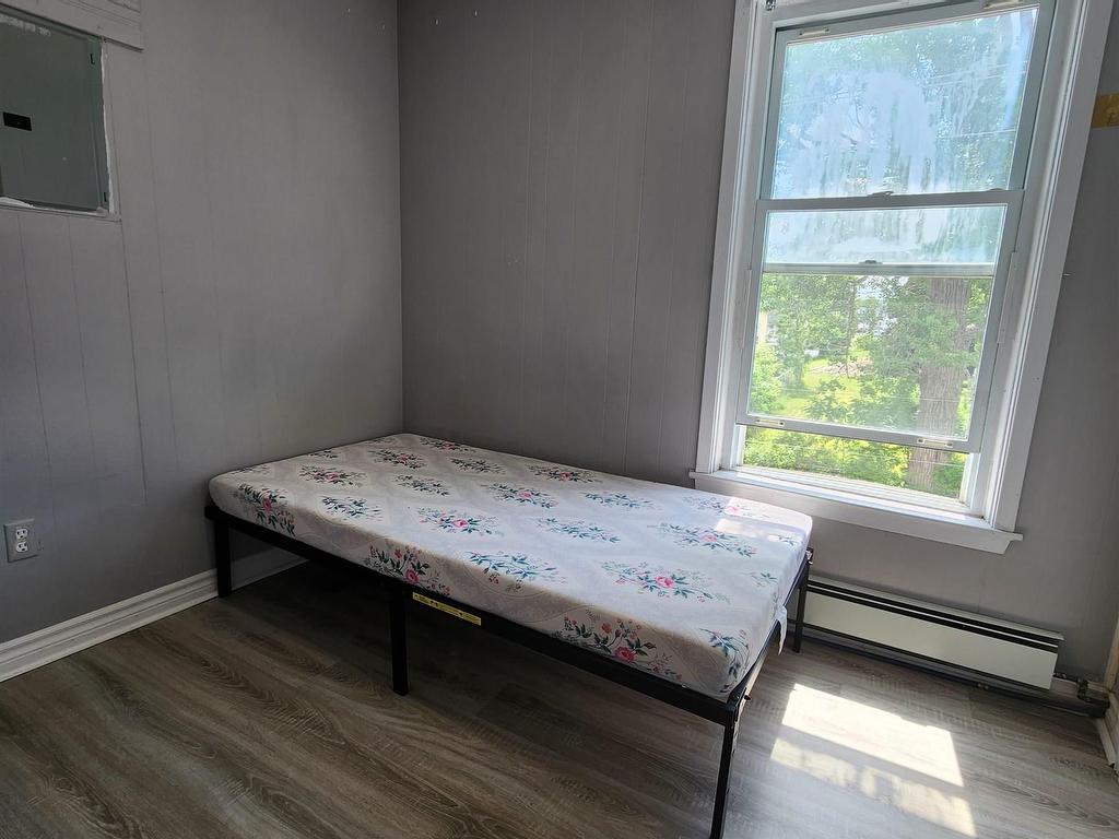 












17 Ferry Street

,
Sydney,




NS
B1P 5Z9

