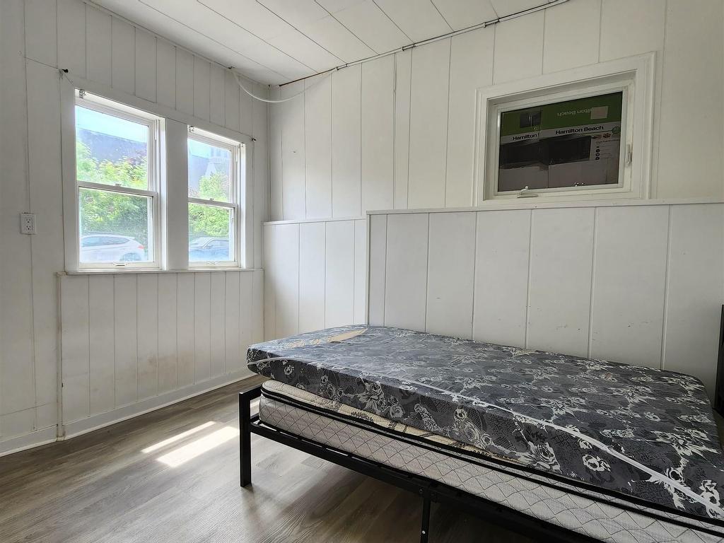 












17 Ferry Street

,
Sydney,




NS
B1P 5Z9

