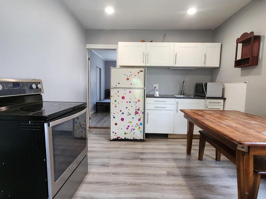 












17 Ferry Street

,
Sydney,




NS
B1P 5Z9

