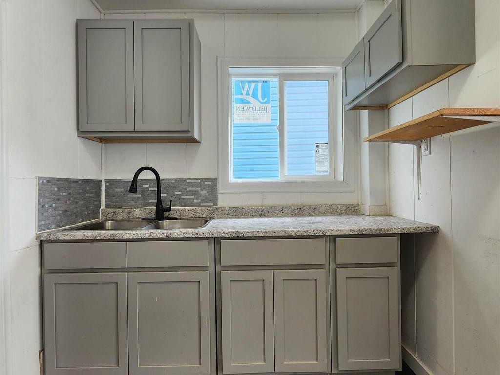 












17 Ferry Street

,
Sydney,




NS
B1P 5Z9

