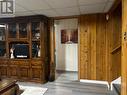 hallway to bedrooms