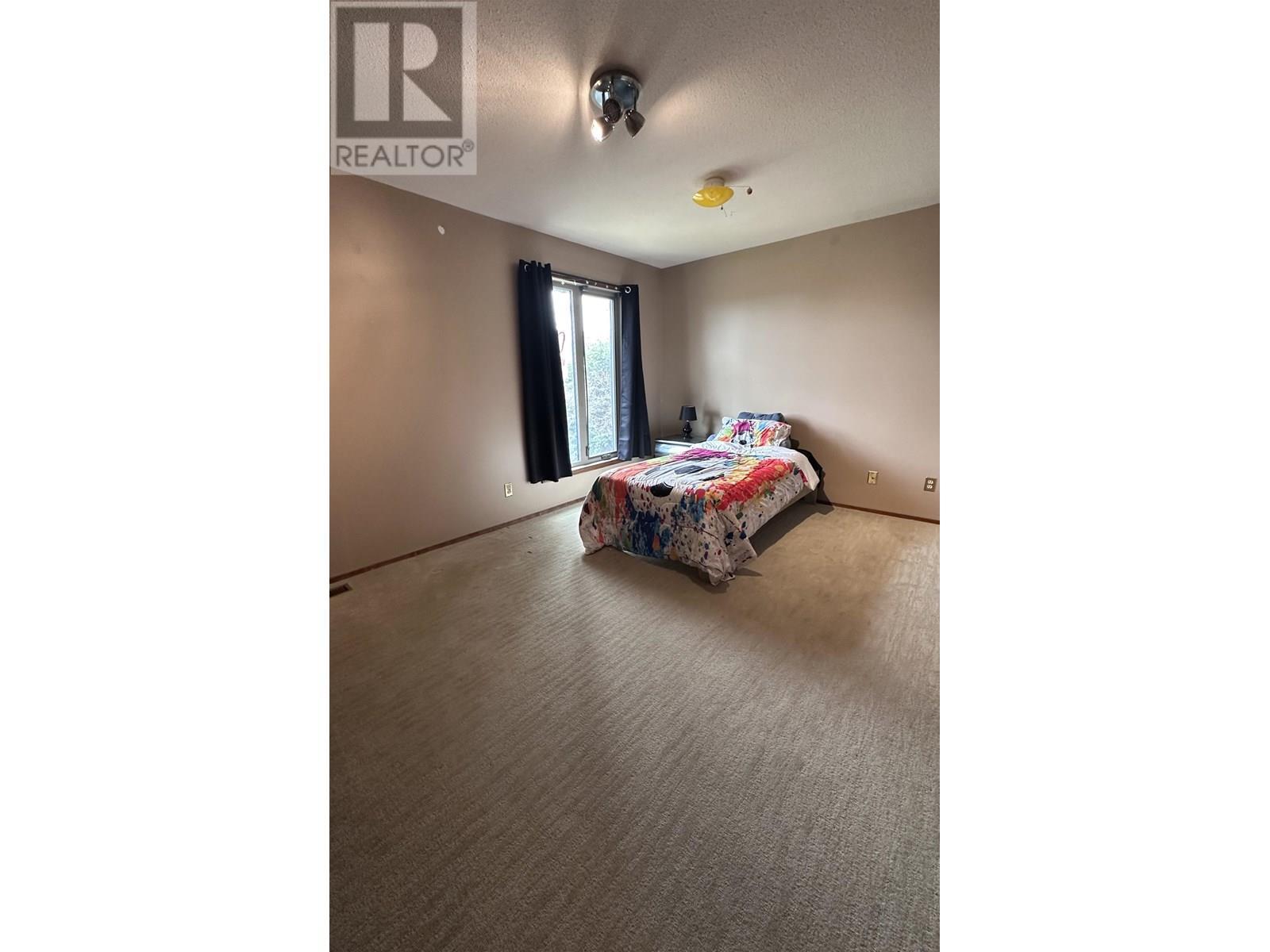 












5516 MINNAKER CRESCENT

,
Fort Nelson,




British Columbia
V0C1R0


