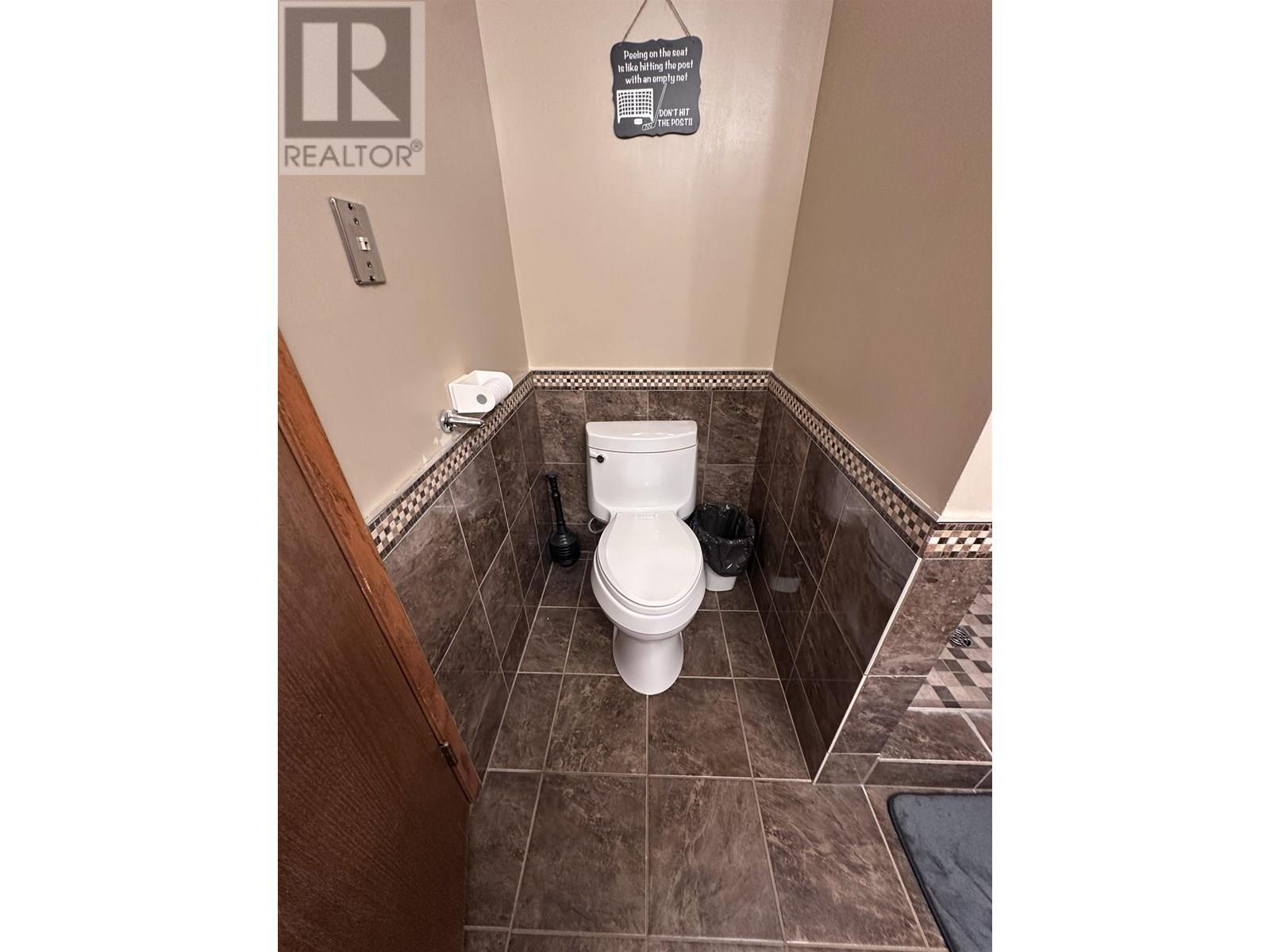 












5516 MINNAKER CRESCENT

,
Fort Nelson,




British Columbia
V0C1R0

