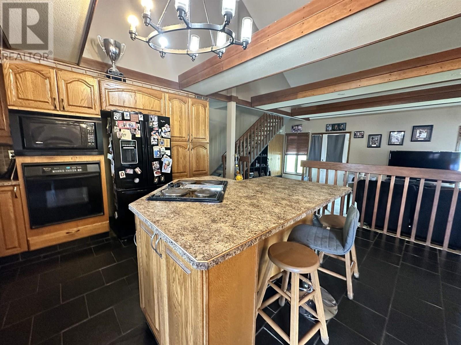 












5516 MINNAKER CRESCENT

,
Fort Nelson,




British Columbia
V0C1R0

