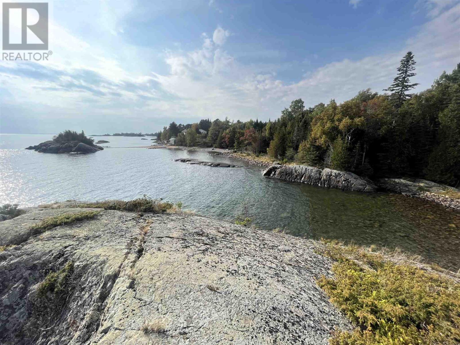 












26 Walker LN

,
Huron Shores,







Ontario
P0R1L0

