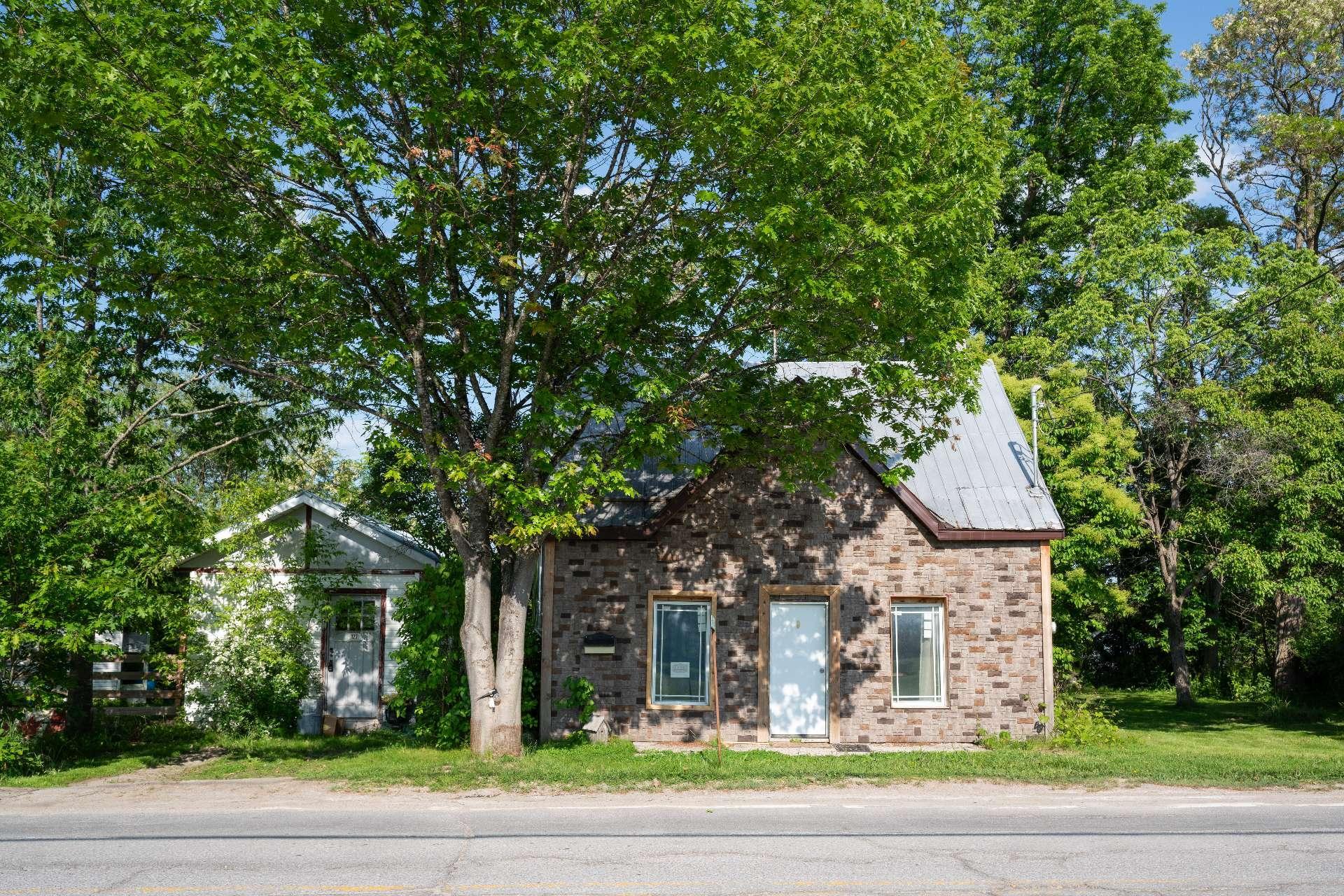 









127


Ch. des Outaouais

,
L'Île-du-Grand-Calumet,




QC
J0X1J0

