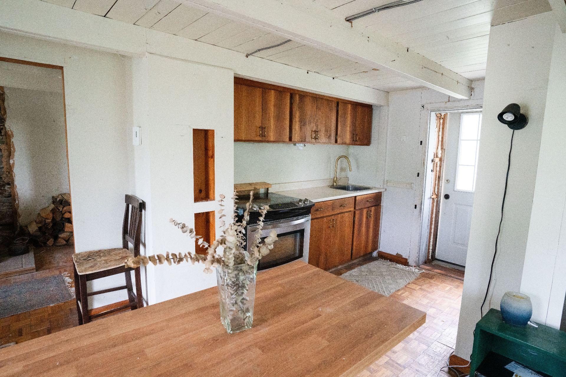 









127


Ch. des Outaouais

,
L'Île-du-Grand-Calumet,




QC
J0X1J0

