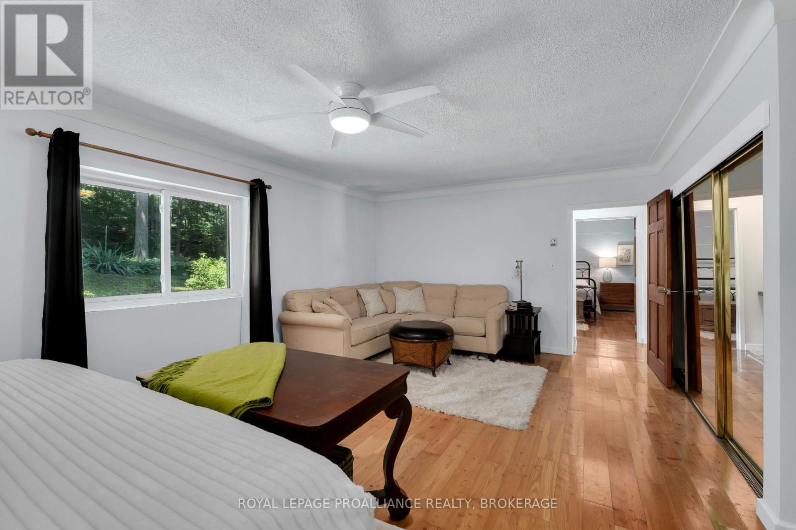 












4268 MELODY LODGE LANE

,
Frontenac (Frontenac South),




Ontario
K0H2N0

