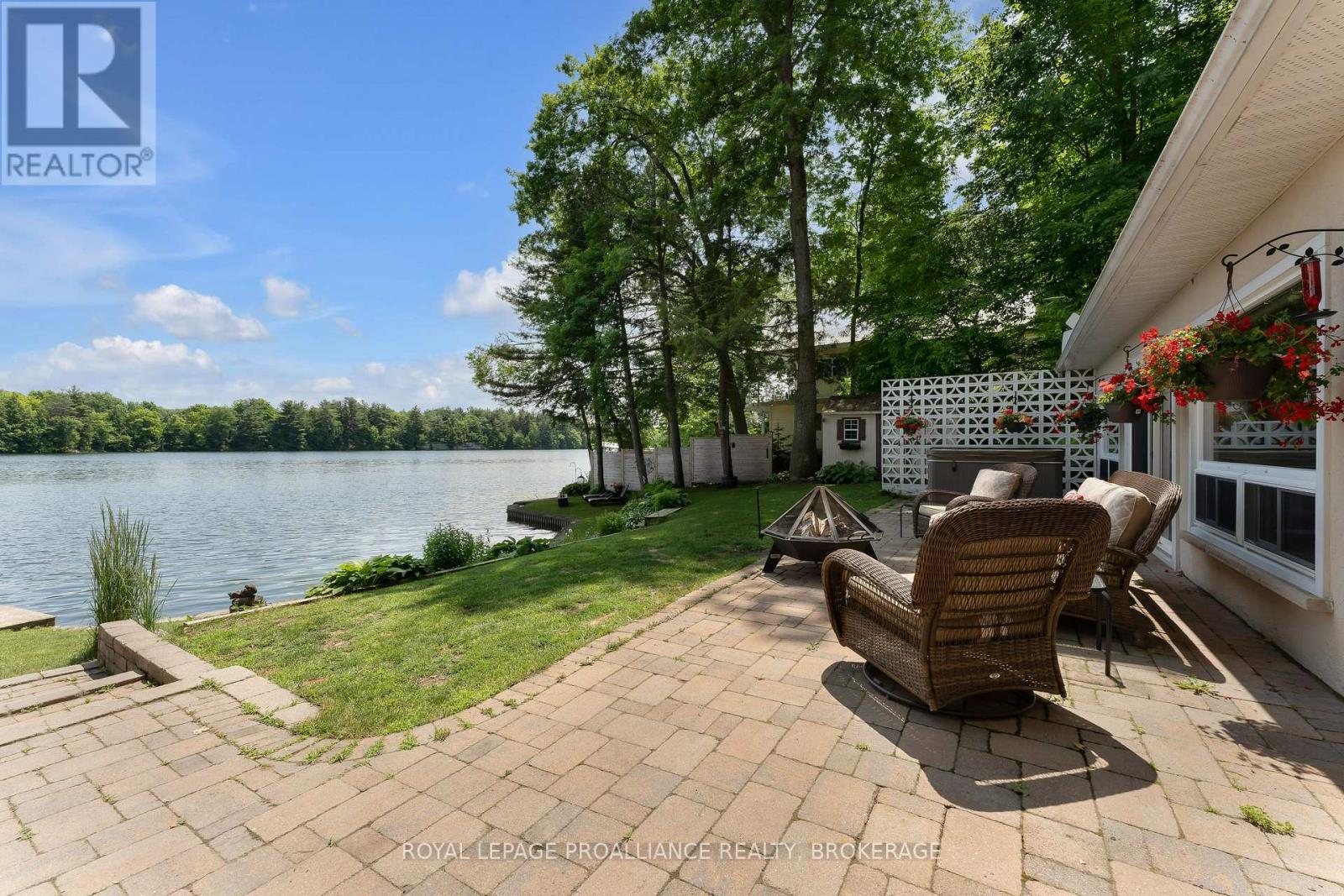 












4268 MELODY LODGE LANE

,
Frontenac (Frontenac South),




Ontario
K0H2N0


