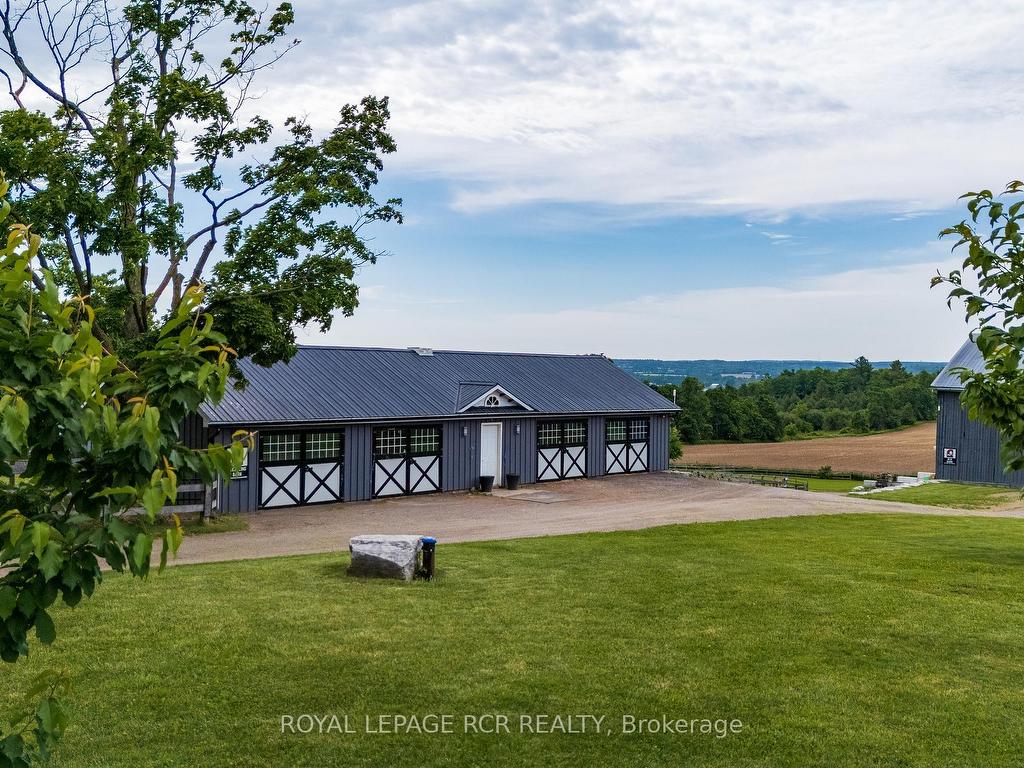 









3935


3rd

Line,
Bradford West Gwillimbury,




ON
L0G 1W0

